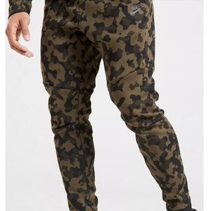 Nike Camo Tracking Pants